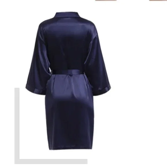 Matte Satin Silky Robe - Picture 2 of 4